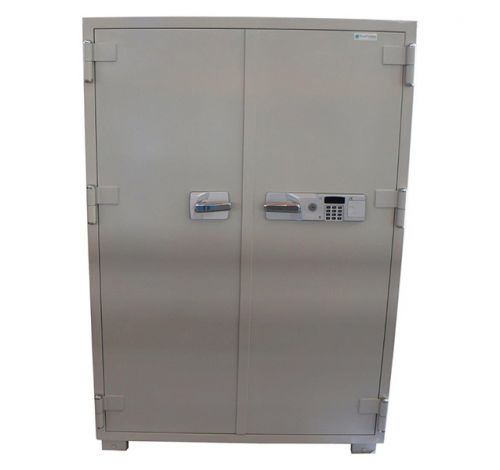 Platinum DOCO DC-1750 Fire Resistant Storage Safe